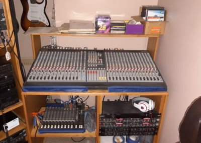 mixing equipment rack
