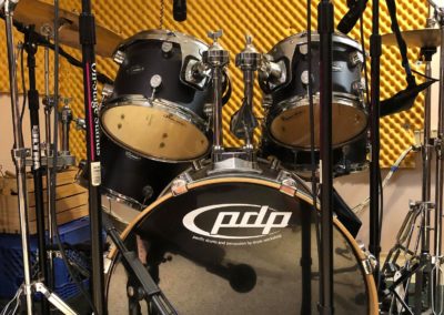 Drum kit and microphones